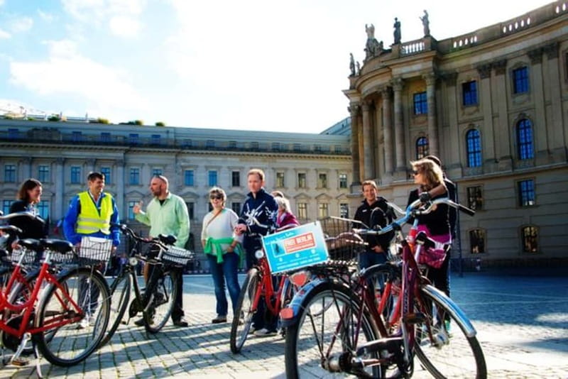 Berlin: Highlights Guided Bike Tour - Price, timing, and what you actually get