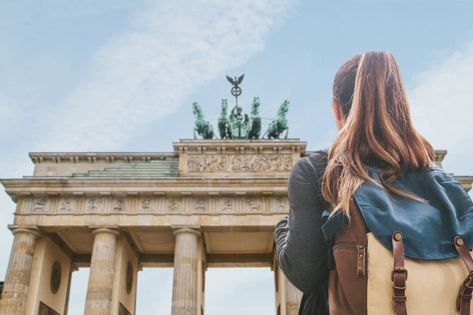 Berlin Highlights Self guided scavenger hunt and Walking Tour - The best way to approach the clues