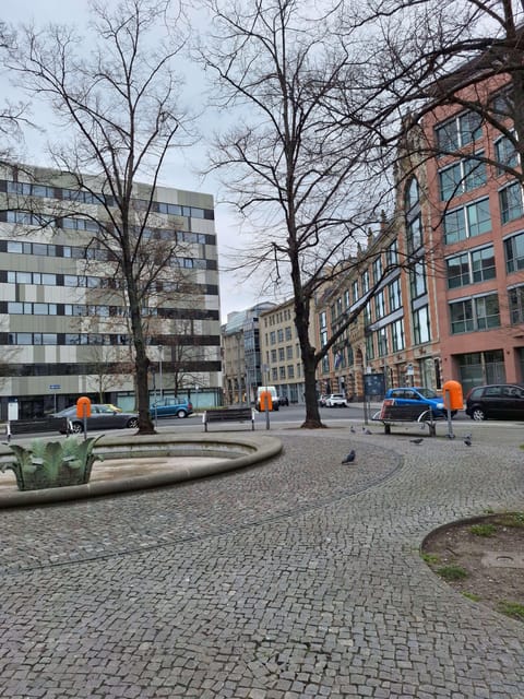 Berlin: Historic Jewish walking tour through the city center - Starting at Hausvogteiplatz