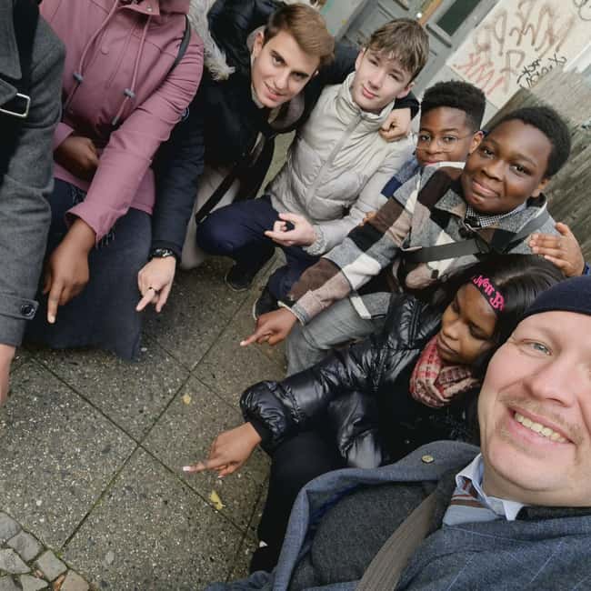 Berlin: History and Sightseeing with Kids (Free for Kids) - Starting at Alexanderplatz with a coffee and pretzel