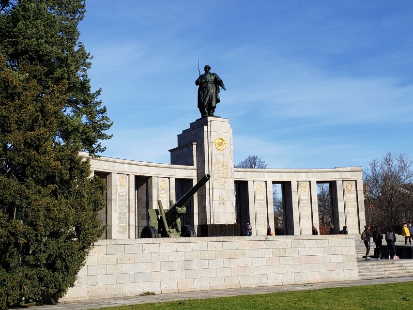 Berlin: Hitler and the Third Reich - a private walking tour - The Soviet War Memorial in Tiergarten