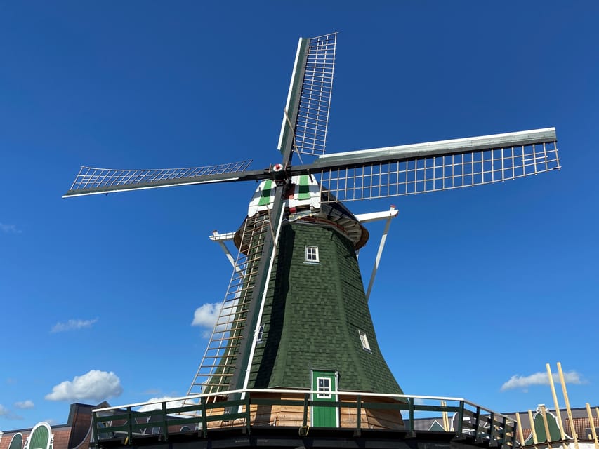 Berlin: Holland-Park day ticket - Dutch shopping and food make the day easier for adults