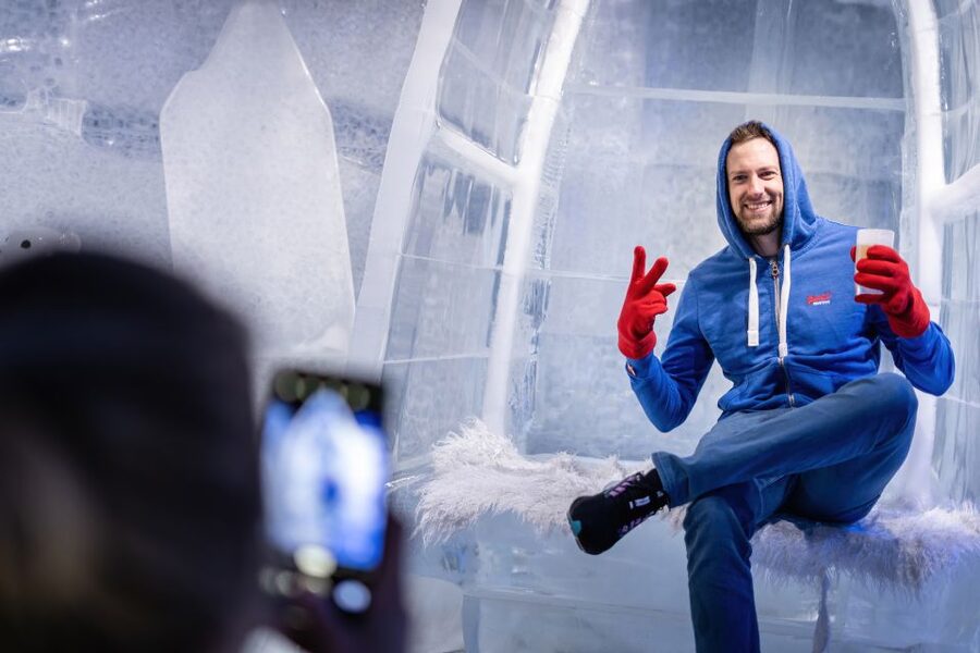 Berlin: Icebar Entrance with Complimentary Drinks - Practical tips for a smoother visit