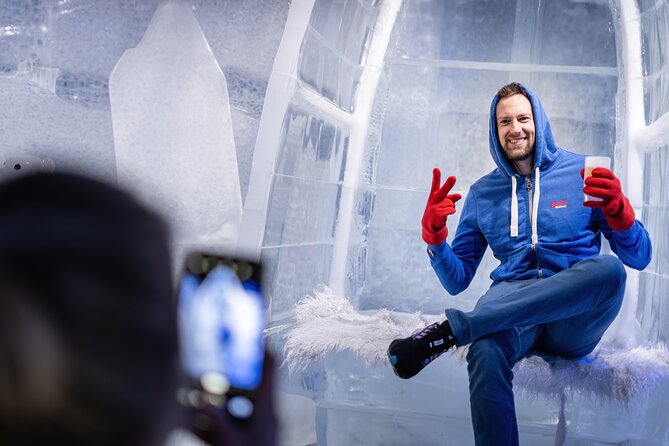 Berlin Icebar Experience Including 3 drinks - A small attraction with a clear purpose