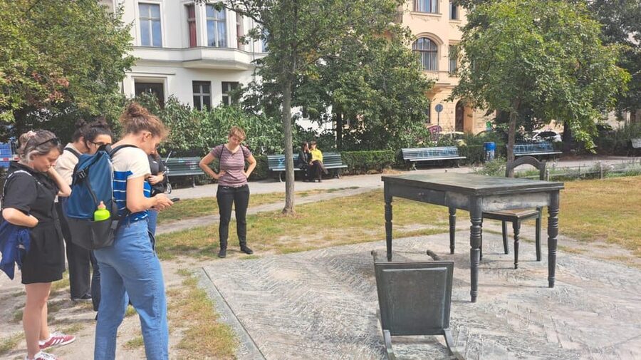 Berlin: Jewish Walking Tour including World War II - The New Synagogue and the community’s golden era
