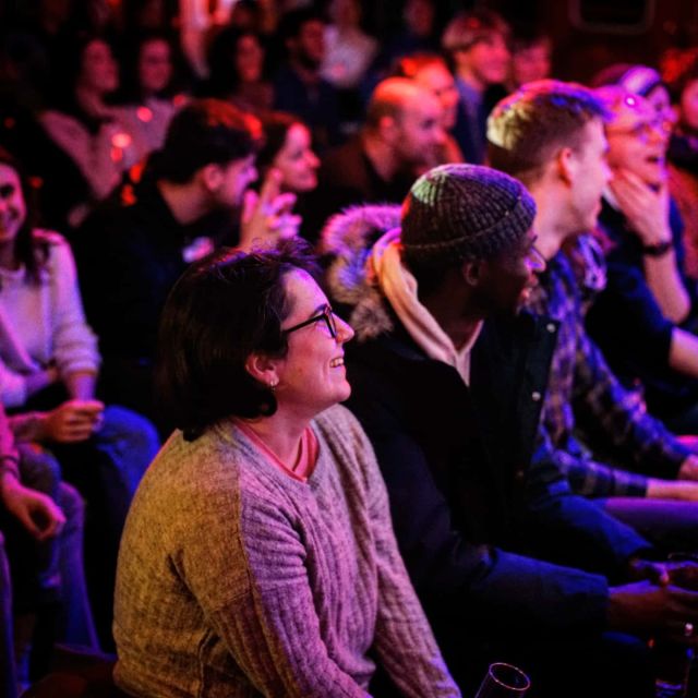 Berlin: Laughing Spree Comedy Show on a Boat - A comedy night with Berlin character