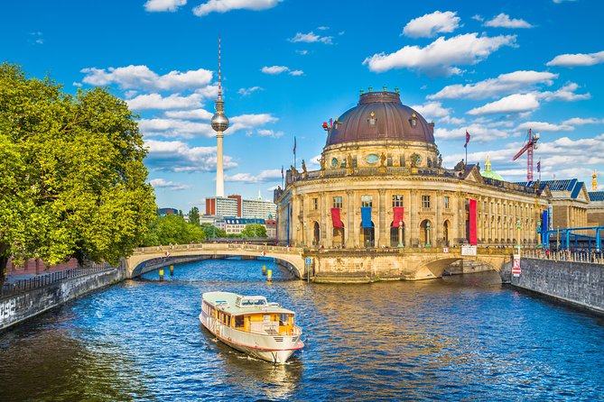 Berlin Like a Local, 3 hr Private & Personalized Experience - What the guides add to the experience