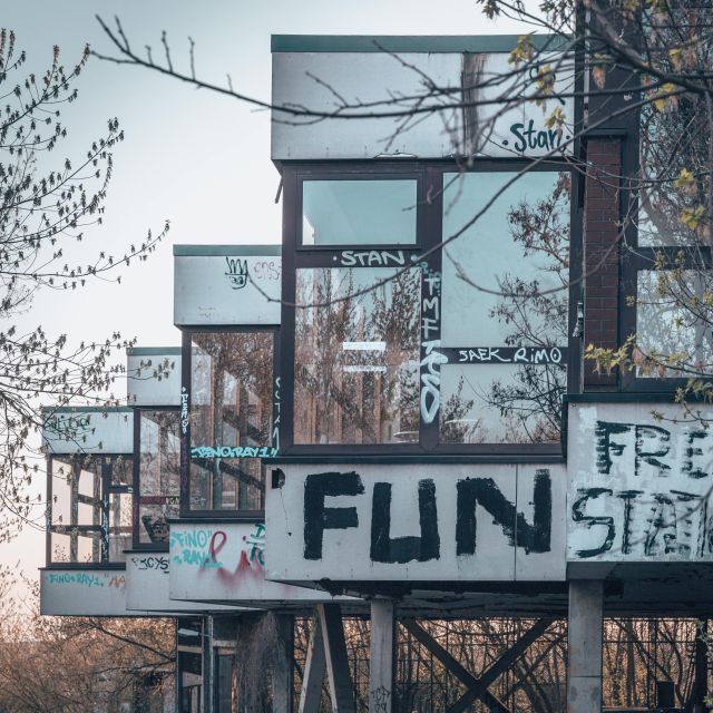 Berlin: Listening Station Teufelsberg Tour with Transfer - Practical details that make the visit smoother