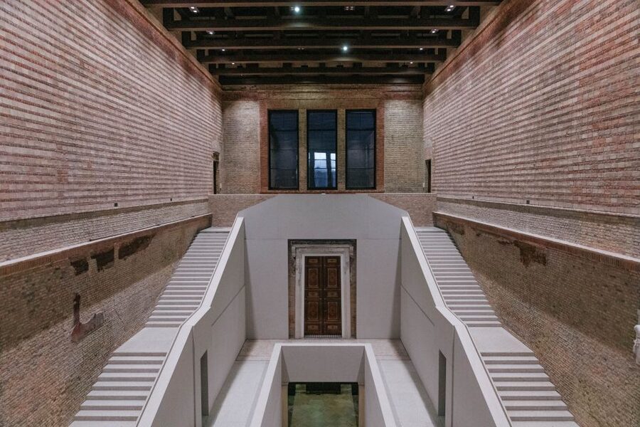 Berlin: Neues Museum Entry Ticket - Arriving at the James Simon Gallery