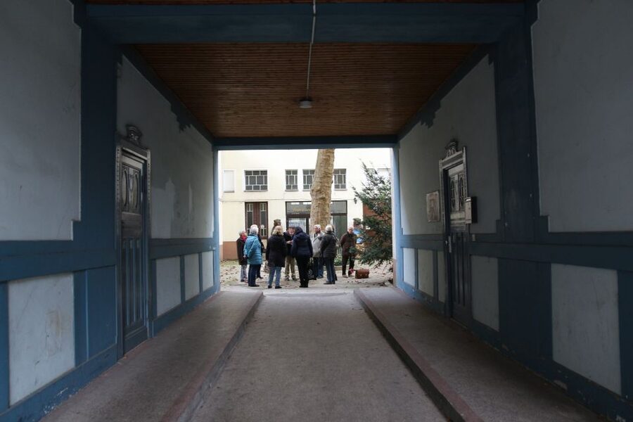 Berlin: Neukölln Walking Tour - Stories of Glory Halls and Will Meisel