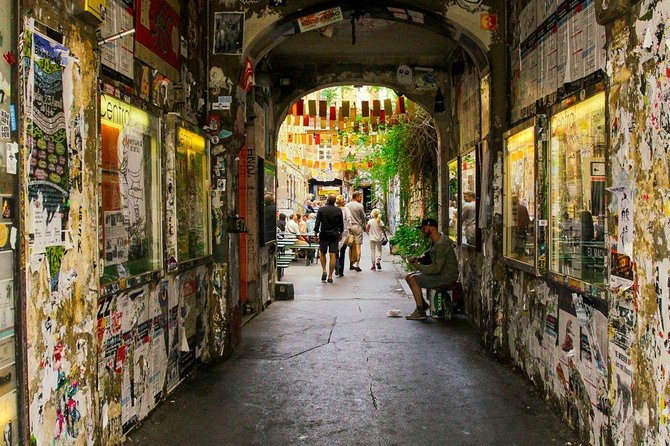 Berlin Off-the-Beaten-Path Walking Tour: Kreuzberg, Mitte and Friedrichshain - Mitte, Prenzlauer Berg and the former East-West divide