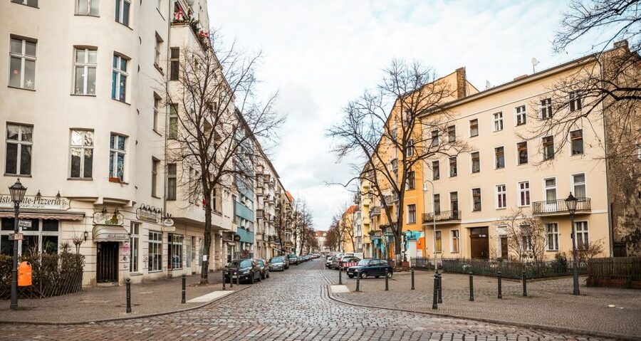 Berlin: Old Neukölln Private Walking Tour - Rixdorf, fires, and the name Neukölln