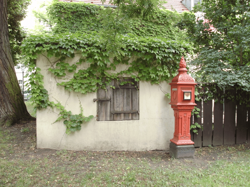 Berlin: Old Neukölln Private Walking Tour - Who should book this Neukölln walk?