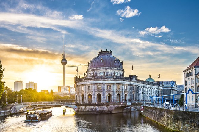 Berlin on Your Own - Deluxe Round Trip from Warnemünde Port - Charlottenburg Palace is your starting point