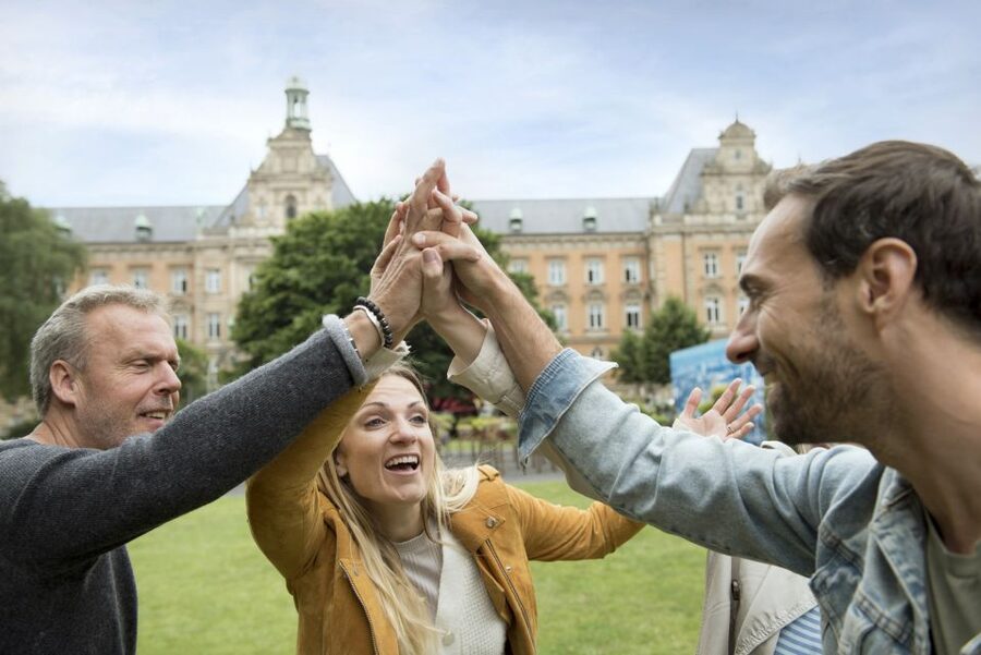 Berlin: Outdoor Escape Game Mitte - Starting at Koppenplatz in Berlin Mitte