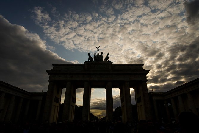Berlin Photography Masterclass - Private Photography Lesson - Oberbaum Bridge and the Modersohnstraße viewpoint
