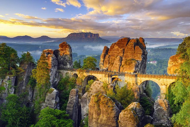 Berlin-Prague One-Way Sightseeing Day Tour - Key points at a glance