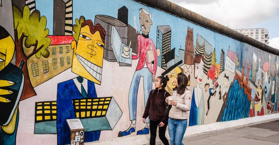 Berlin: Private Custom Tour with a Local – Icons & Gems - What Your Meeting With the Guide Can Feel Like