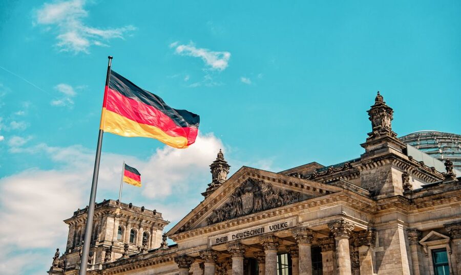 Berlin: Private Custom Tour with a Local – Icons & Gems - Food Markets, Craft Beer, and Extra Costs