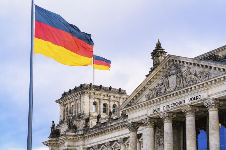 Berlin: Private Reichstag and Glass Dome Tour - Is $288 good value?