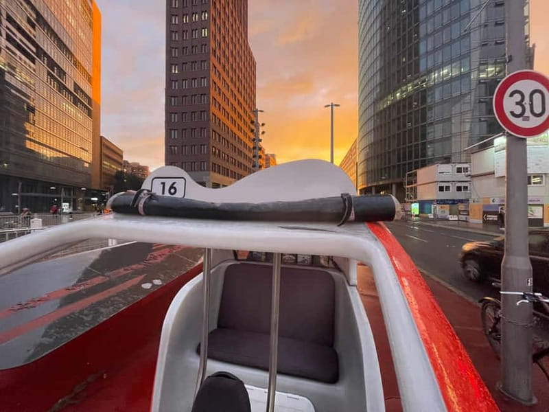 Berlin: Private Sightseeing Tour in an E-Rickshaw - Key points to know before booking