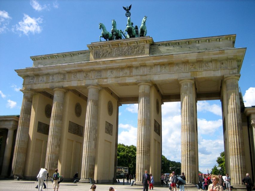 Berlin: Prussian History Walking Tour with Geo Epoche - Gendarmenmarkt and the city of ceremony