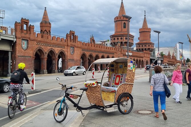 Berlin Rickshaw Tours Historical & Photo City Tour 120min - Sightseeing - Berliner Dom and Nikolaiviertel bring old Berlin into view