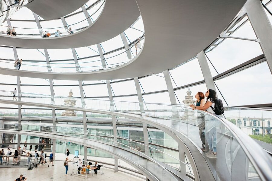 Berlin: Rooftop Breakfast at Käfer Restaurant Reichstag - The best time to book