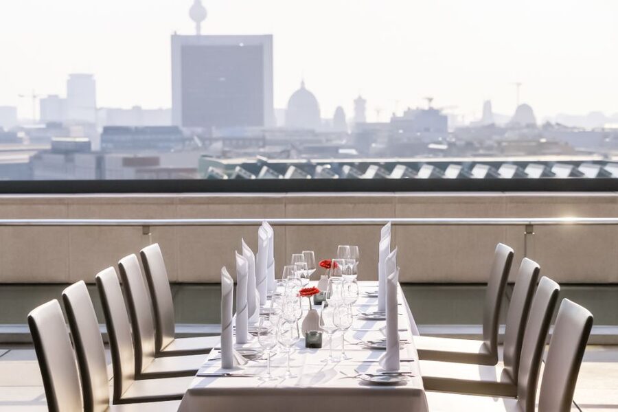 Berlin: Rooftop Dinner at the Käfer Restaurant Reichstag - Menu flexibility is the main weakness
