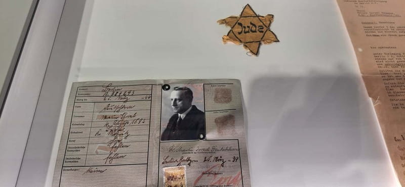 Berlin‘s Jewish Heritage Private Tour With Jacob - The New Synagogue and a present-day ending