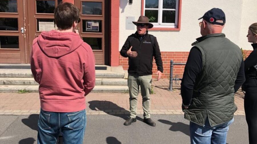 Berlin: Sachsenhausen Concentration Camp Guided Tour - The Jewish sector and overcrowded barracks