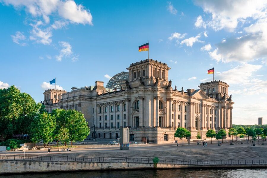 Berlin: Sights and Highlights Bike Tour with a Local Guide - Who will enjoy this ride most?