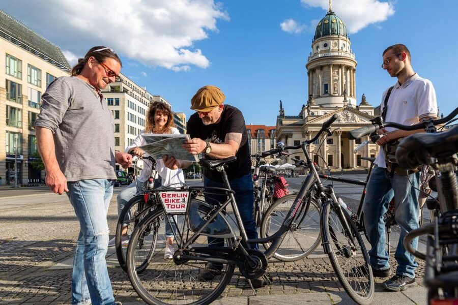 Berlin: Small Group Bike Tour Through City Center - Alexanderplatz, the Red Town Hall, and East German Berlin