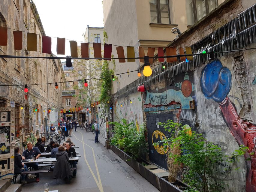 Berlin: Street Art and Alternative Tour - Small pieces, hidden corners, and the wider city