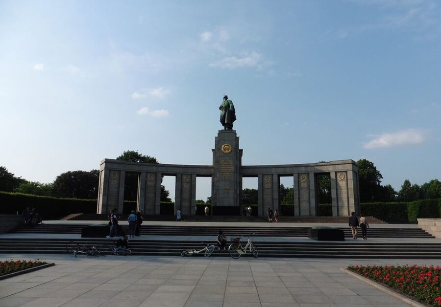 Berlin: The Time of National Socialism Walking Tour - Why this two-hour route works in Berlin