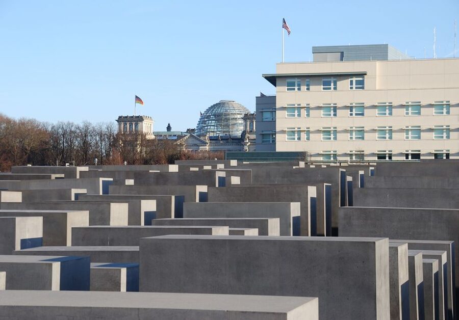 Berlin: The Time of National Socialism Walking Tour - The Holocaust Memorial and the former bunker area