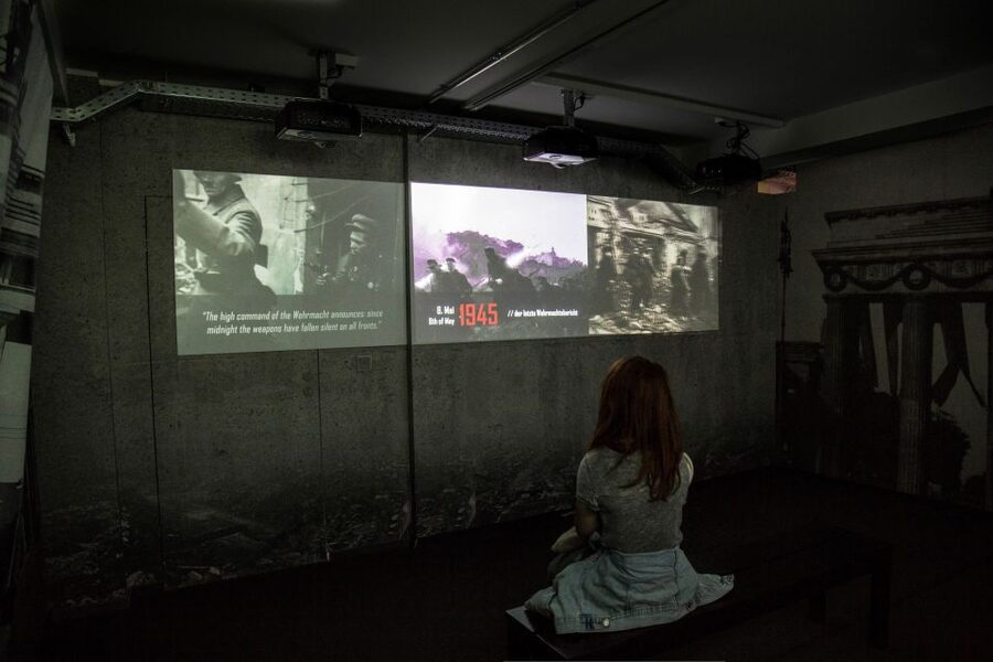 Berlin: The Wall Museum East Side Gallery Ticket - Films and interviews make the story personal