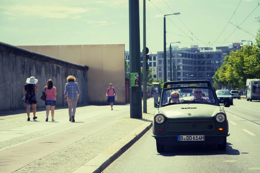 Berlin: The Wall Ride Guided Trabi Tour - Getting comfortable behind the wheel