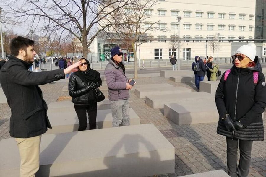 Berlin: Third Reich & Cold War Walking Tour - Starting at Hotel Adlon and the Brandenburg Gate
