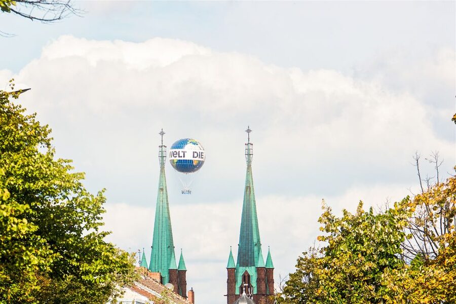 Berlin: Ticket for World Balloon with Perfect View - Is $37 a fair price?