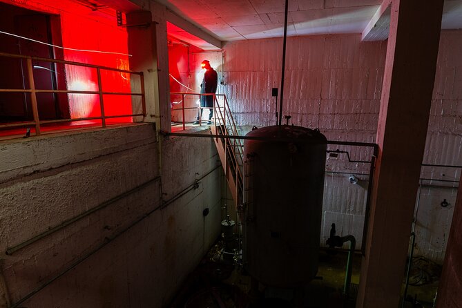 Berlin Urbex Adventure and History Tour - Why the small group limit helps