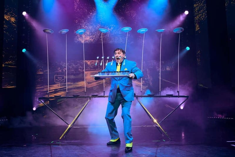Berlin: “VARIETÉ GAGA” at Wintergarten - Varieté Show - Who will enjoy this show most?