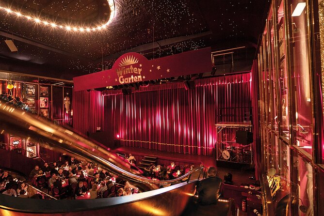 Berlin Varieté: "JOSEPHINE -The Queen of Entertainment" - Food, drinks, and the real cost of the evening