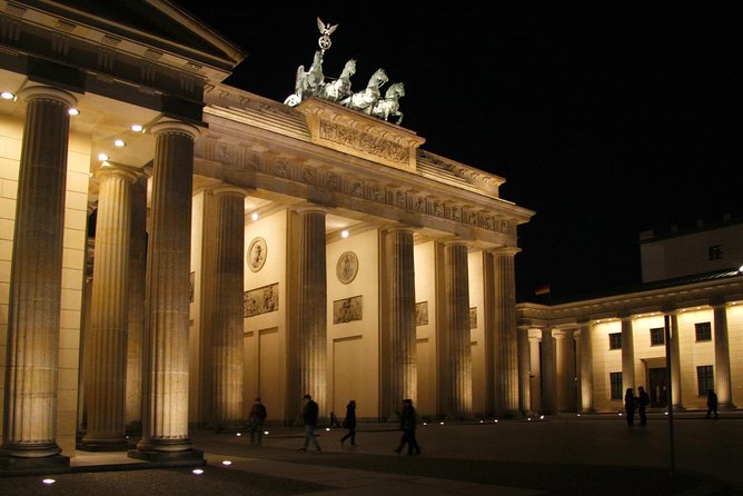 Berlin Wall: Greatest Escapes Self-Guided Walking Adventure - How the eleven puzzles shape the walk
