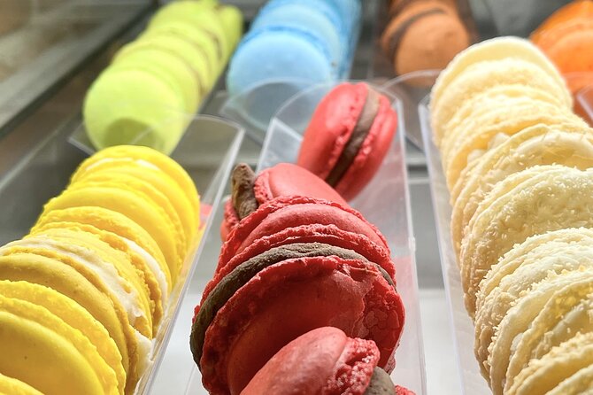 Beyond Currywurst: Berlin’s Hidden Street Food & Culture Tour - Prenzlauer Berg, street art, and changing Berlin