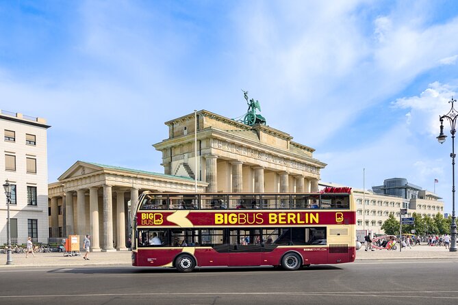 Big Bus Berlin Hop-On Hop-Off Sightseeing Tour & Currywurst - Hauptbahnhof to Schloss Bellevue: Berlin beside the Spree