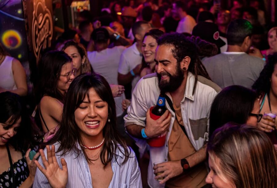 Big Hamburg Pubcrawl - Shots, Games & VIP Bundle - Thursday, Friday, or Saturday?