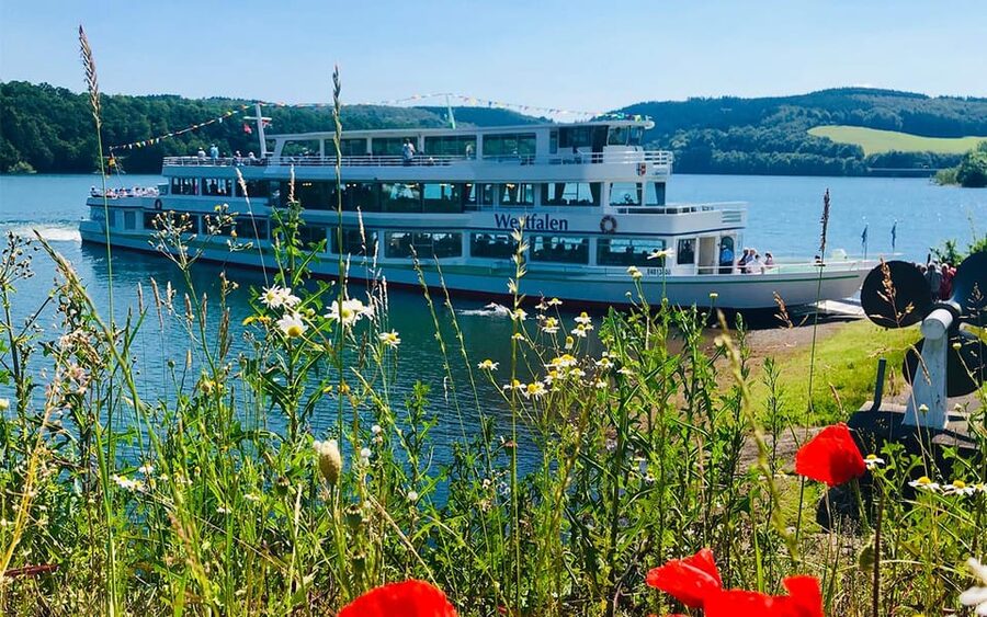 Biggesee: XXL Boat Ride with All-Inclusive Brunch Buffet - Service, cleanliness, and the small details