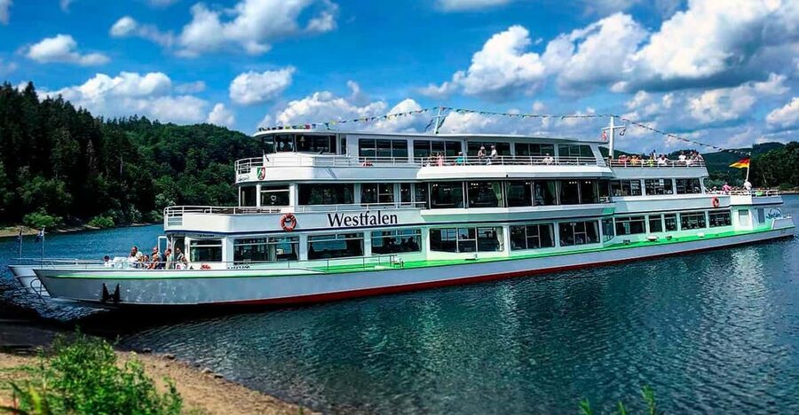 Biggesee: XXL Boat Ride with All-Inclusive Brunch Buffet - The views and the limits of lake sightseeing