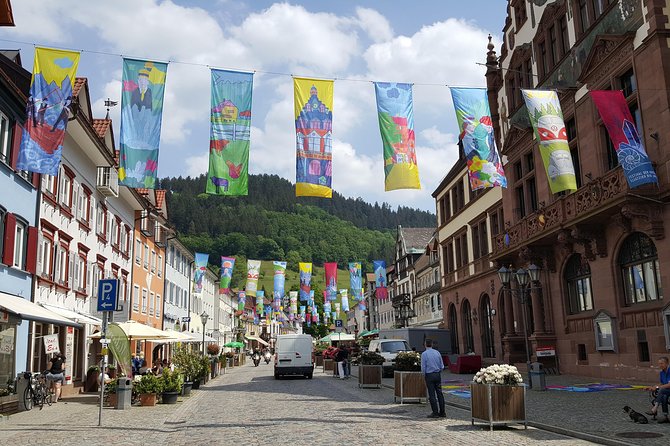 Black Forest Tour by car - start Offenburg or Freiburg - What the guide adds
